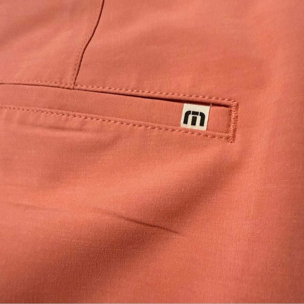 Travis Mathew Tech Chino Shorts Coral 8-Inch Inseam Various Sizes - Picture 5 of 9